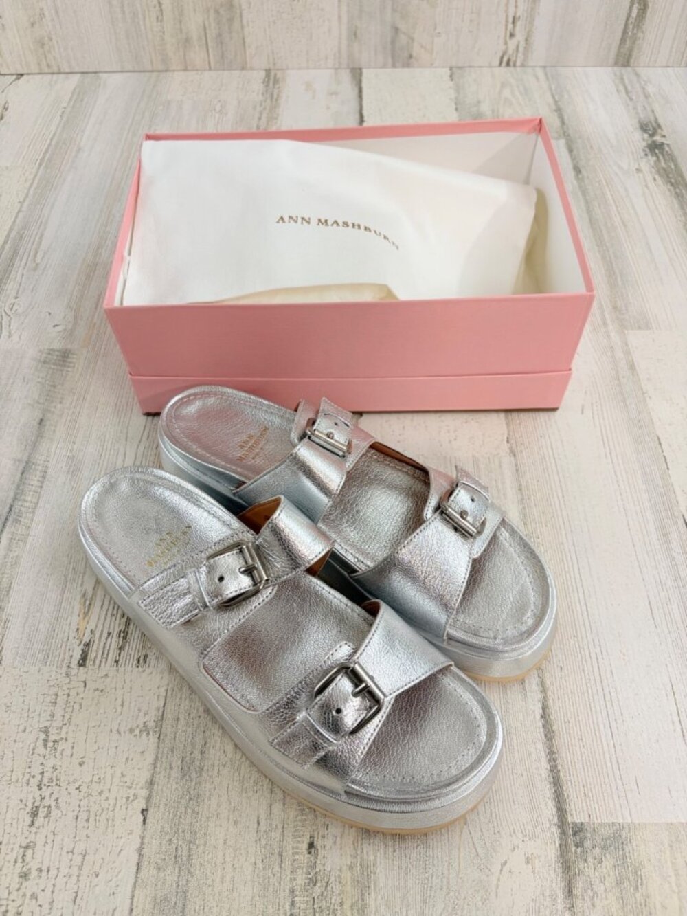 Ann Mashburn 40 9.5 Double Buckle Platform Sandals Silver Leather Shoes NWT